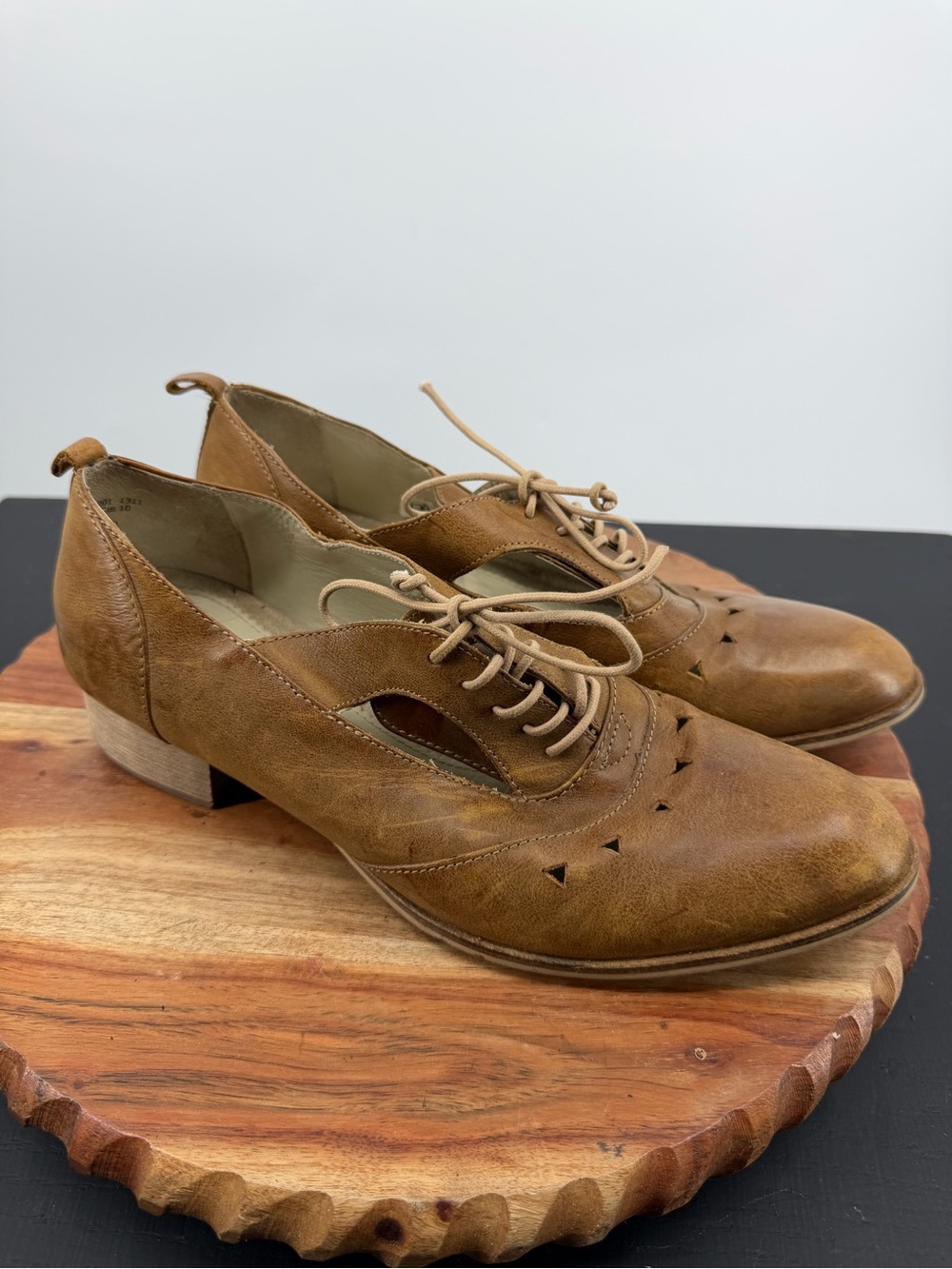 J shoes antwerp brown leather‎ oxford shoes brogues cut-out detail lace up 10